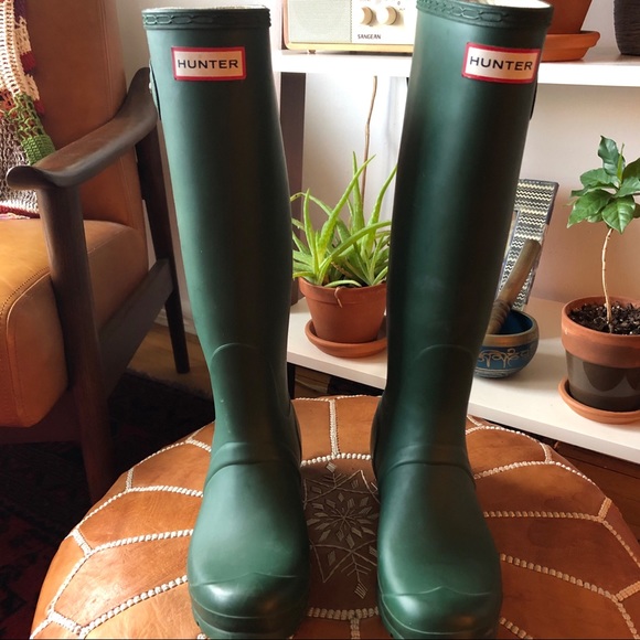 Pair of Tall Hunter Boots in Hunter Green - Picture 1 of 7